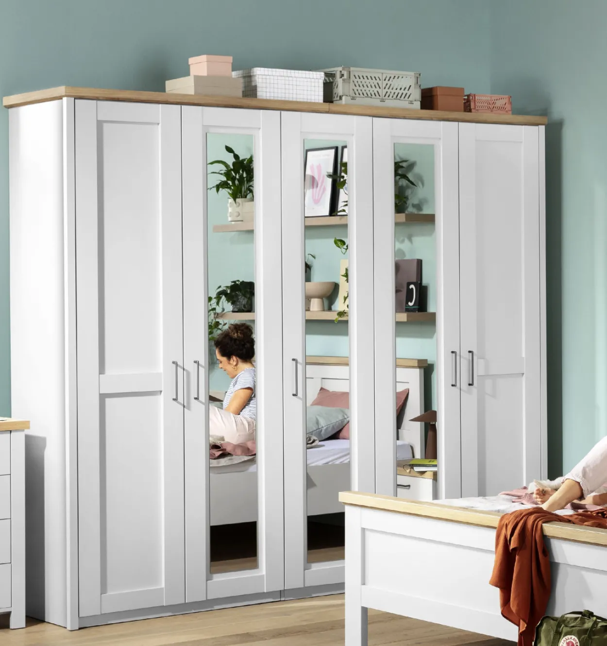 Kleiderschrank LIVIN ASMARA