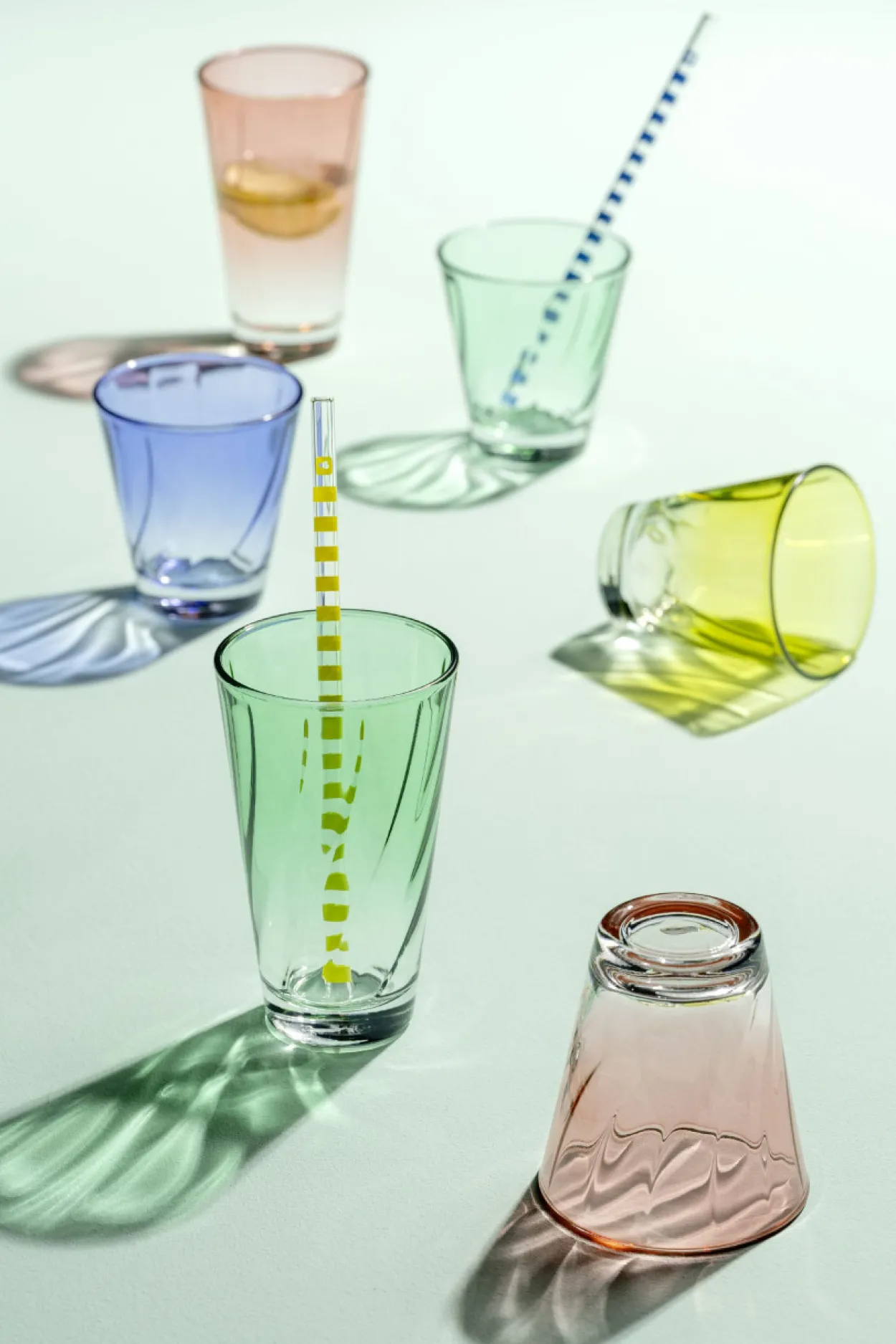 Trinkglas TWIST blau
